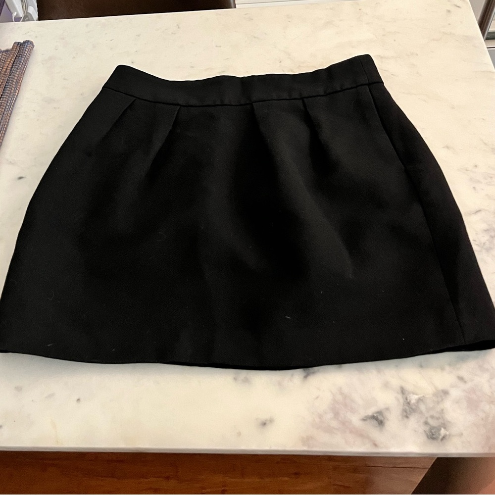 Zara skirt in black size xsmall
